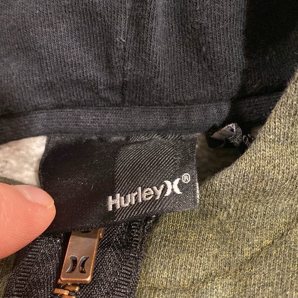 Vintage 2000s Hurley Olive Green and Black Zip-Up Jacket - Picture 3 of 5
